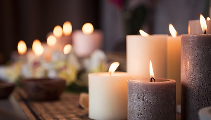 Complementary Therapist Candles