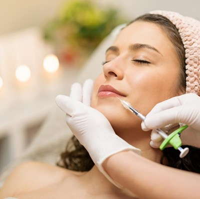 Aesthetics Woman Lying Down Getting Her Lips Injected Aesthetics Woman Lying Down Getting Her Lips Injected